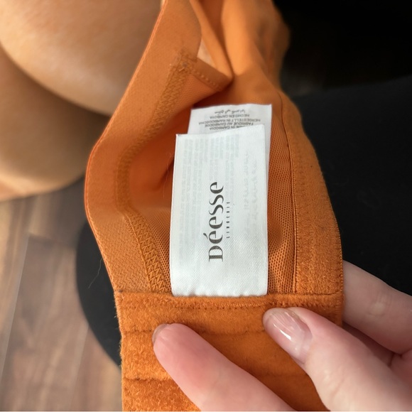 Déesse/Penningtons Bra | 46DDD - Picture 2 of 3